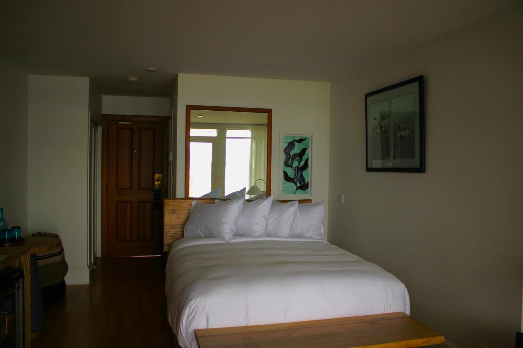 Sooke Harbour House Exterior foto