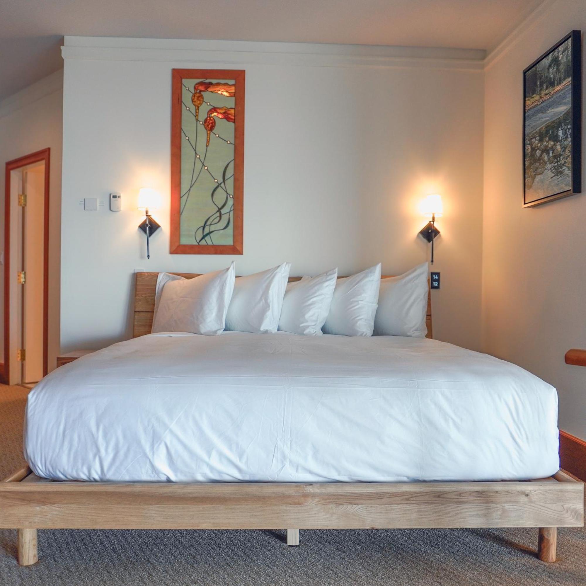 Sooke Harbour House Exterior foto