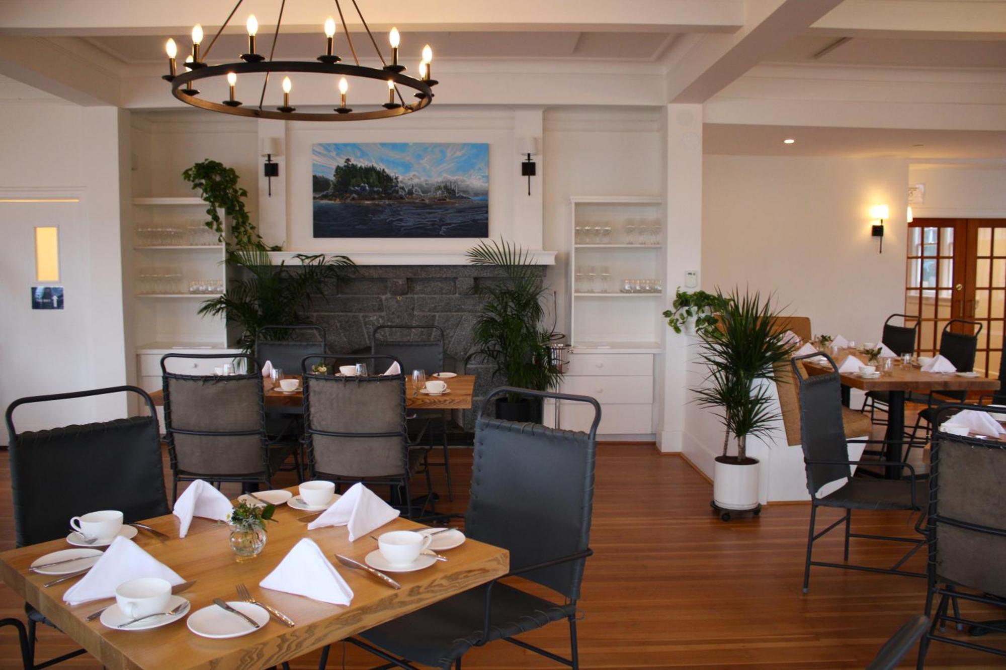 Sooke Harbour House Exterior foto