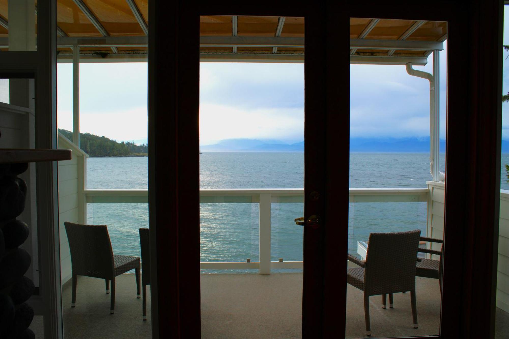 Sooke Harbour House Exterior foto